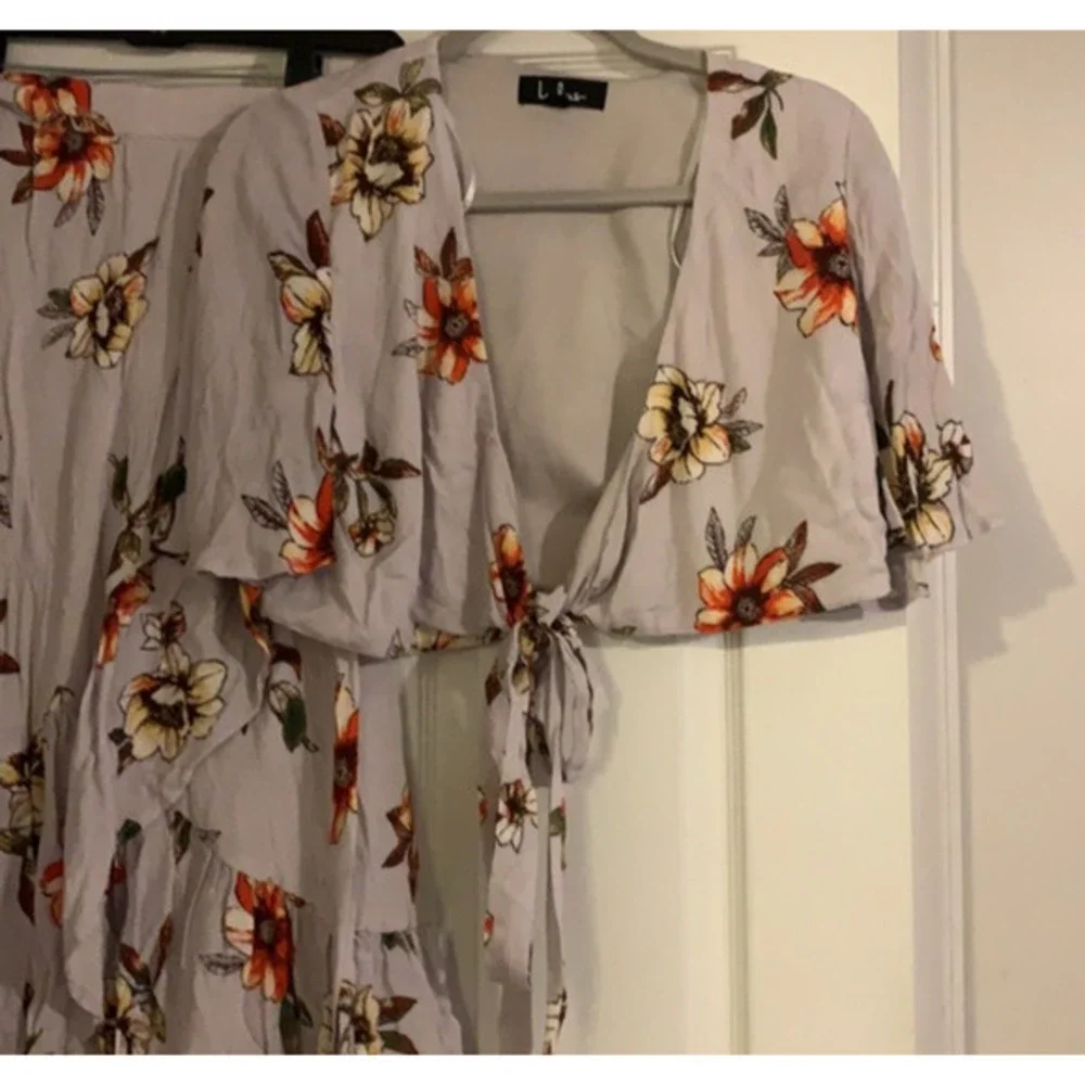 NWT XL CHARLOTTE RUSSE‎ Purple floral Beach Cover up wrap tie top